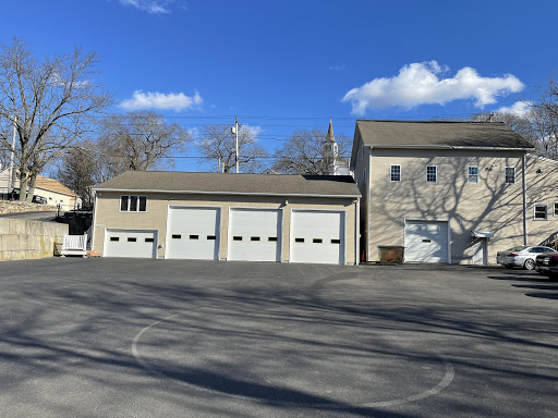 1527 Main St, West Warwick, RI 02893, USA