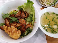 Plats et boissons du Restaurant vietnamien Pho Saigon à Paris - n°1