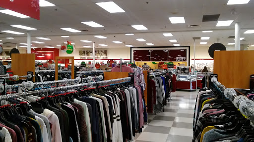 Department Store «T.J. Maxx», reviews and photos, 1680 Campbell Ln, Bowling Green, KY 42104, USA