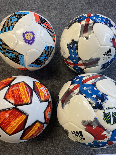 Sporting Goods Store «Play It Again Sports Los Alamitos», reviews and photos, 4141 Katella Ave, Los Alamitos, CA 90720, USA