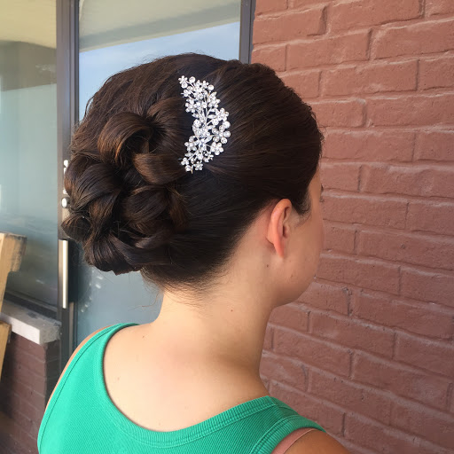 Beauty Salon «Mane Connection Hair Salon», reviews and photos, 39265 Grand River Ave, Farmington, MI 48335, USA