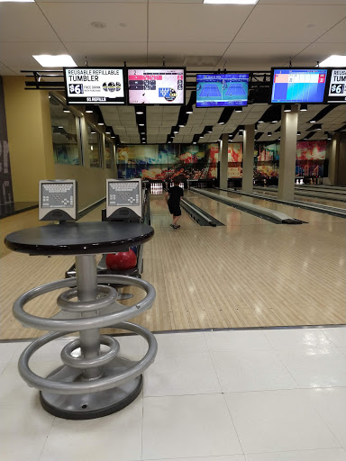 Recreation Center «Shocker Sports Grill And Lanes», reviews and photos, 1845 Fairmount St, Wichita, KS 67201, USA