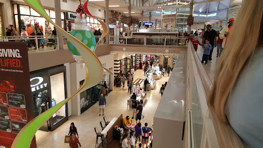 Shopping mall Glendale