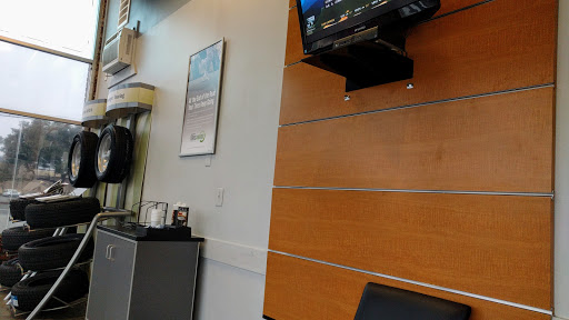 Tire Shop «Wheel Works», reviews and photos, 555 Showers Dr, Mountain View, CA 94040, USA