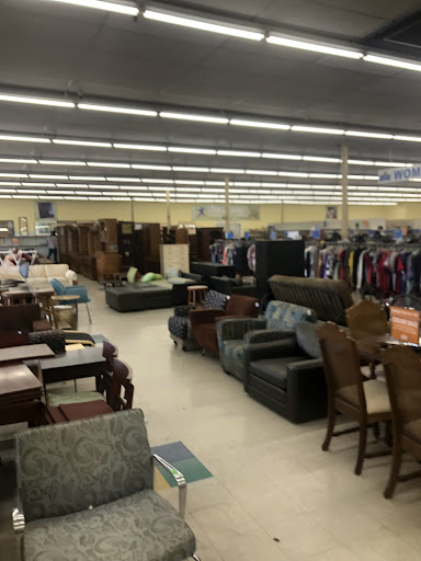 Thrift Store «TC Resale & Donation Thrift Store», reviews and photos, 5050 SE 82nd Ave, Portland, OR 97266, USA