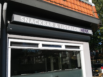 Snackbar en IJssalon Henk