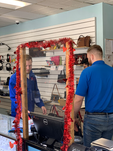 Pawn Shop «Sterling & Knight Jewelry & Pawn», reviews and photos, 295 S Schmidt Rd, Bolingbrook, IL 60440, USA