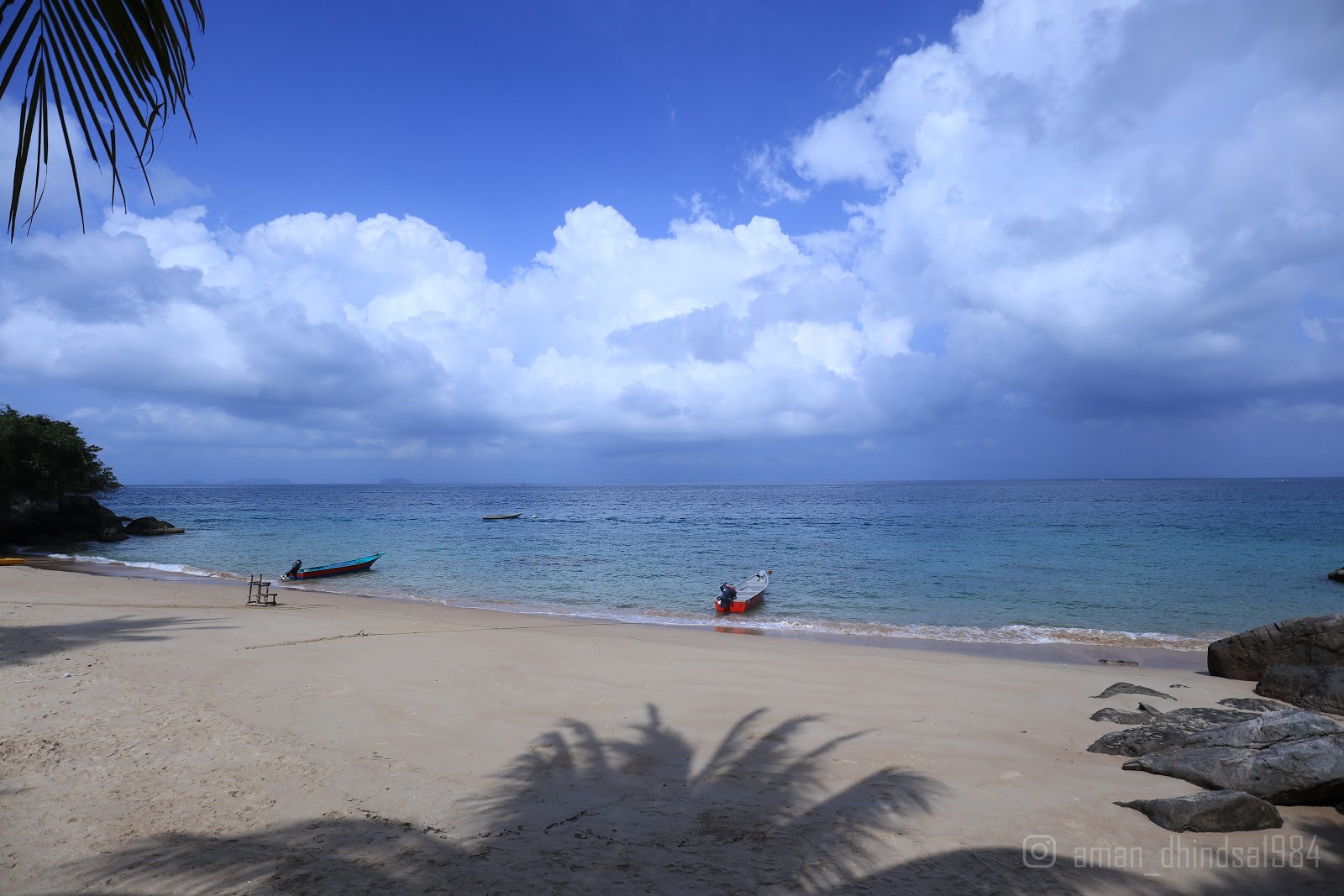 Foto de Keranji Beach Resort e o assentamento