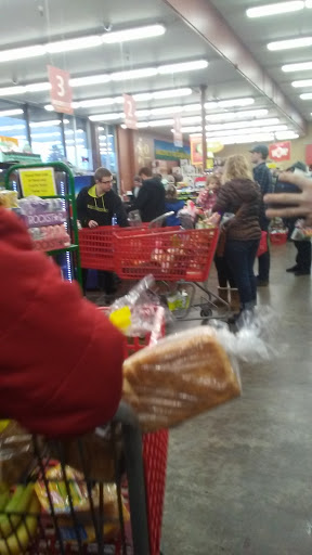 Grocery Store «Grocery Outlet Bargain Market», reviews and photos, 2060 River Rd, Eugene, OR 97404, USA