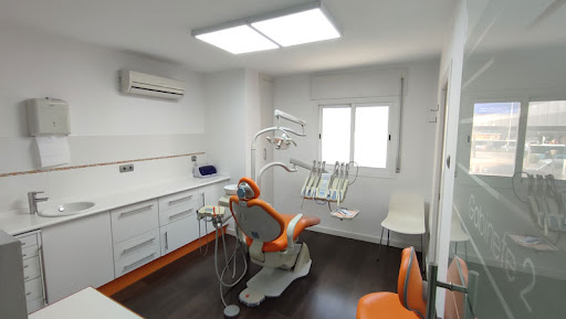 CLíNICA DENTAL VELASCO