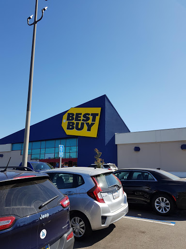 Electronics Store «Best Buy», reviews and photos, 120 E Imperial Hwy, Fullerton, CA 92835, USA