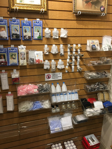 Christian Book Store «Pauline Books & Media», reviews and photos, 172 Michigan Avenue, Chicago, IL 60601, USA