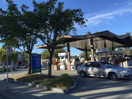 Gas Station «Chevron», reviews and photos, 2045 Ralston Ave, Belmont, CA 94002, USA
