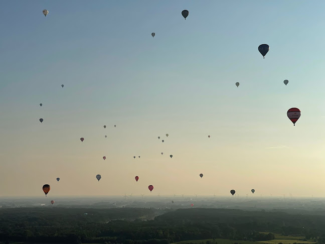 Fly The Sky Ballonvaarten - Ballooning