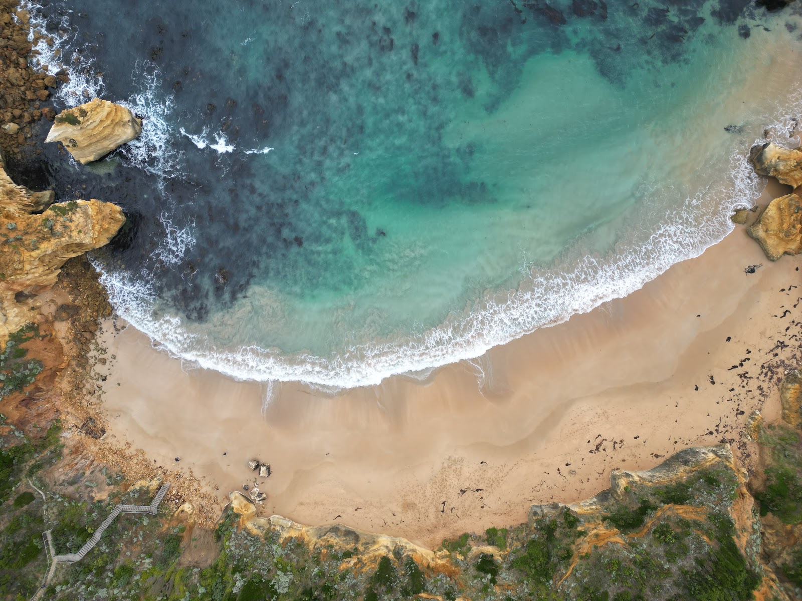 Childers Cove photo #9