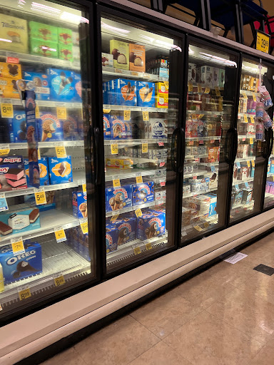 Grocery Store «Pavilions», reviews and photos, 5949 E Spring St, Long Beach, CA 90808, USA