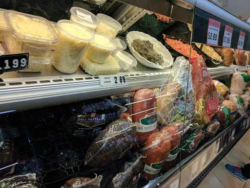 Supermarket «Valley Marketplace Valencia», reviews and photos, 23975 Newhall Ranch Rd, Valencia, CA 91355, USA