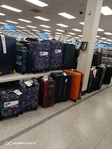 Clothing Store «Ross Dress for Less», reviews and photos, 8361 On the Mall, Buena Park, CA 90620, USA