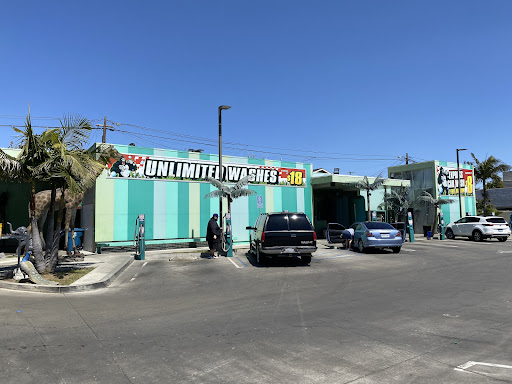 Green Forest Car Wash en Hawthorne