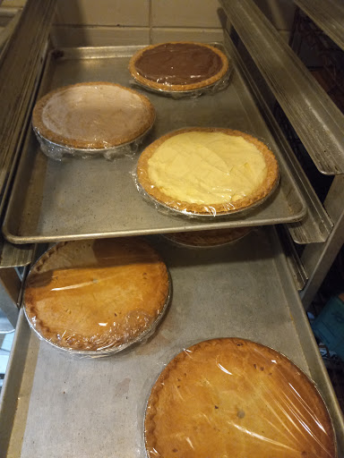 Country Club «Crestview Country Club», reviews and photos, 281 Shoemaker Ln, Agawam, MA 01001, USA