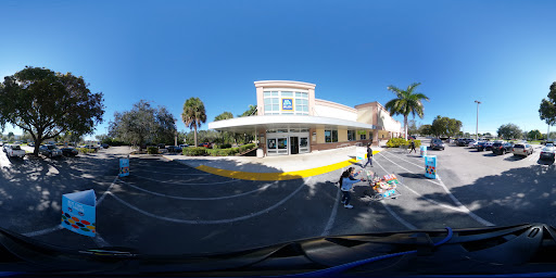 Supermarket «ALDI», reviews and photos, 19650 S Dixie Hwy, Cutler Bay, FL 33157, USA