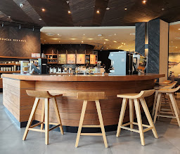 Starbucks Reserve - Gaysorn Shopping Centre photo