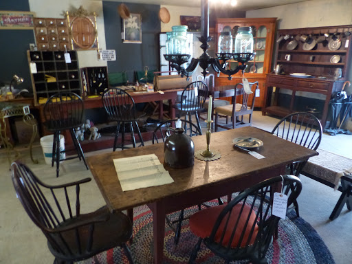 Antique Furniture Store «Hogback Vintage», reviews and photos, 260 Langdell Rd, Johnson, VT 05656, USA