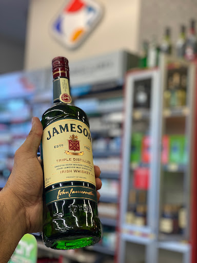 Convenience Store «Quik Stop», reviews and photos, 1510 E Washington St, Petaluma, CA 94954, USA