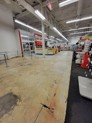 Office Supply Store «Staples», reviews and photos, 17410 Mack Ave, Grosse Pointe, MI 48230, USA