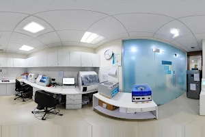 Apollo Spectra Hospital image