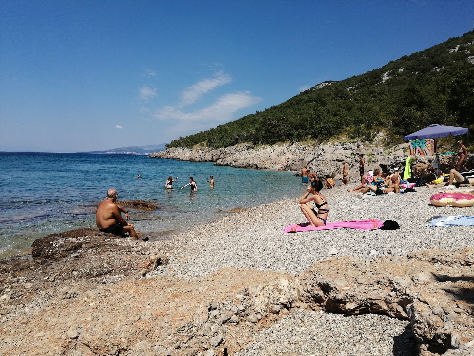 Foto von Kozica Camp Beach mit felsiges gelände Oberfläche
