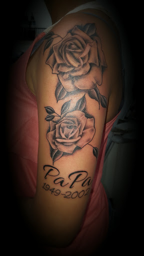 Tattoo Shop «Kentucky Tattoos», reviews and photos, 7316 Preston Hwy, Okolona, KY 40219, USA