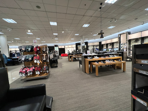 Department Store «Nordstrom South Shore Plaza», reviews and photos, 250 Granite St, Braintree, MA 02184, USA