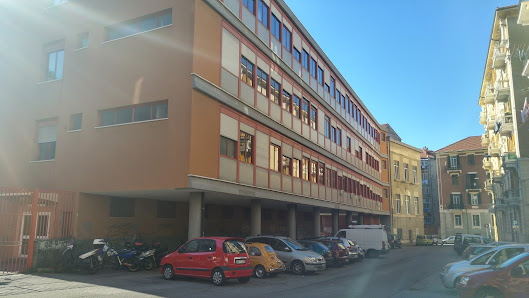 Liceo Scientifico Statale Orazio Grassi Via F. Corridoni, 2, 17100 Savona SV, Italia
