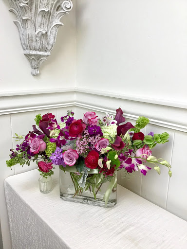 Florist «LaVassar Florists», reviews and photos, 7530 20th Ave NE, Seattle, WA 98115, USA