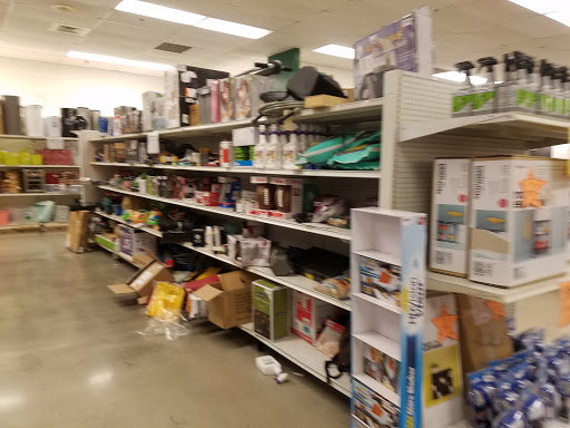 Discount Store «Bargain Hunt», reviews and photos, 30 Orchard Park Dr, Greenville, SC 29615, USA