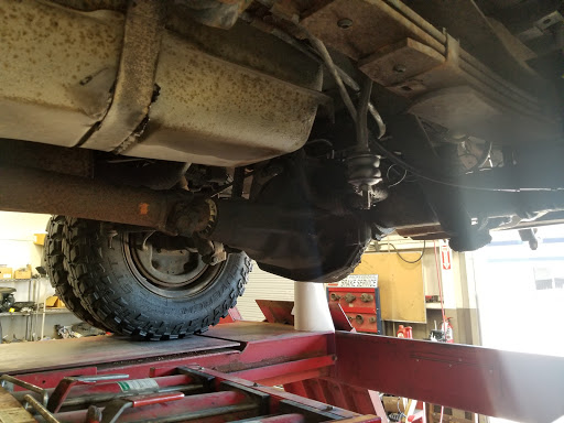 Auto Repair Shop «Santa Ana Auto Care», reviews and photos, 5512 W 34th St, Houston, TX 77092, USA