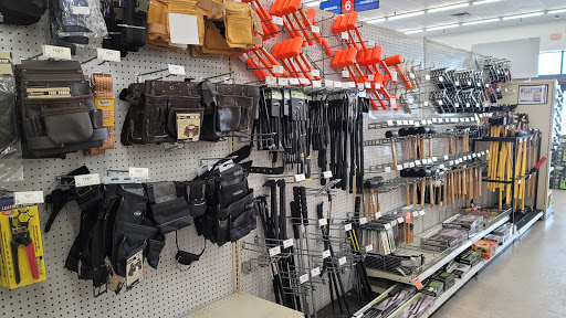 Hardware Store «Harbor Freight Tools», reviews and photos, 323 E Merritt Island Causeway, Merritt Island, FL 32952, USA