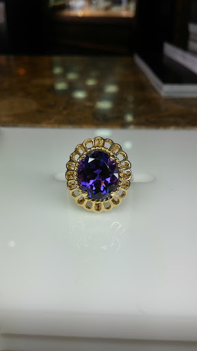 Jeweler «Yarnal Jewelers», reviews and photos, 4029 E Castro Valley Blvd, Castro Valley, CA 94552, USA