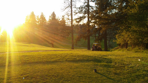 Golf Course «Laurelwood Golf Course», reviews and photos, 2700 Columbia St, Eugene, OR 97403, USA