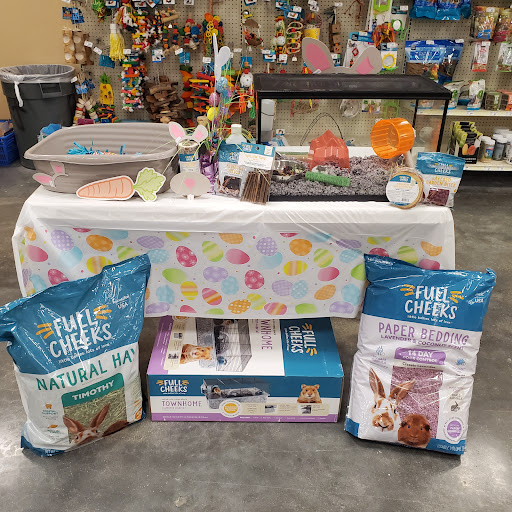 Pet Supply Store «PetSmart», reviews and photos, 6370 North Point Pkwy, Alpharetta, GA 30022, USA