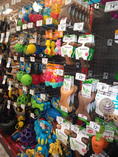 Pet Supply Store «Petco Animal Supplies», reviews and photos, 6842 S Redwood Rd, West Jordan, UT 84084, USA