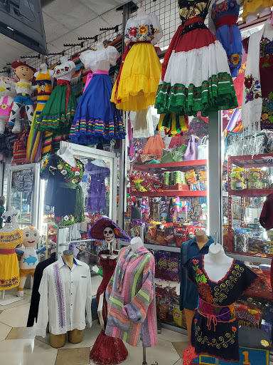 Hardware Store «Payless Hardware, Rockery and Nursery», reviews and photos, 2927 King Rd, San Jose, CA 95122, USA