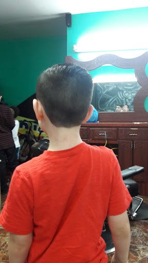 Barber Shop «Kontrol Barber Shop», reviews and photos, 2828 NW 17th Ave, Miami, FL 33142, USA