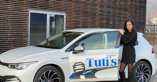Tuti's Fahrschule, Nothelferkurse, Verkehrskunde und Theorie - Bern