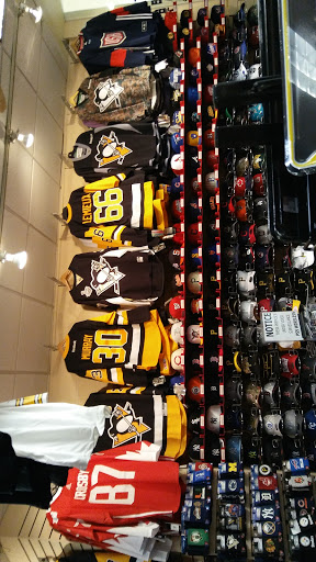 Sporting Goods Store «Sports Obsession», reviews and photos, 5800 Peach St #722, Erie, PA 16565, USA