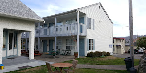 Seaside Hillcrest Inn and Hillcrest House