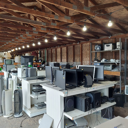 Thrift Store «St. Vincent de Paul Thrift Store», reviews and photos, 4009 S 56th St, Tacoma, WA 98409, USA