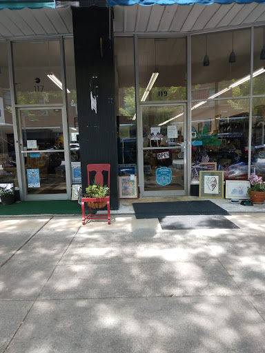 Fido's Finds and Kittie's Kollectibles