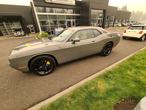 Used Car Dealer «MINI of Portland», reviews and photos, 9134 SW Canyon Rd, Portland, OR 97225, USA